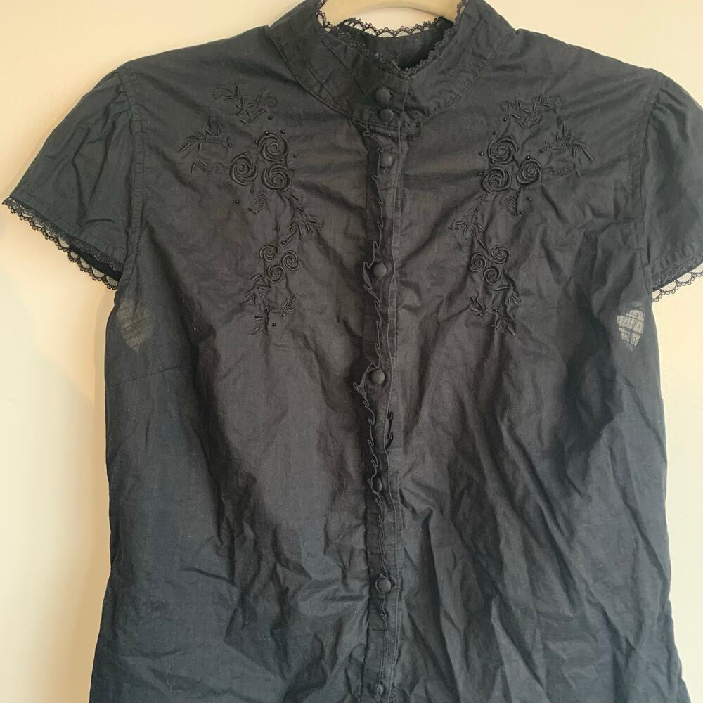 Merona Women’s Black Embroidered Lace Blouse –  L – Vintage‑Inspired Buttons